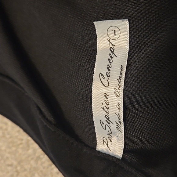 Women's Size L Black Shirt With Silver Buttons - Picture 4 of 4